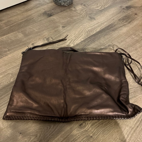 Allsaints metallic big clutch with shoulder strap - Picture 3 of 6